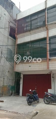 Ruko Dijual di Prime Area Jakarta Barat Luas 226m2 Ruko Dijual di Prime Area Jakarta Barat Luas 226m2