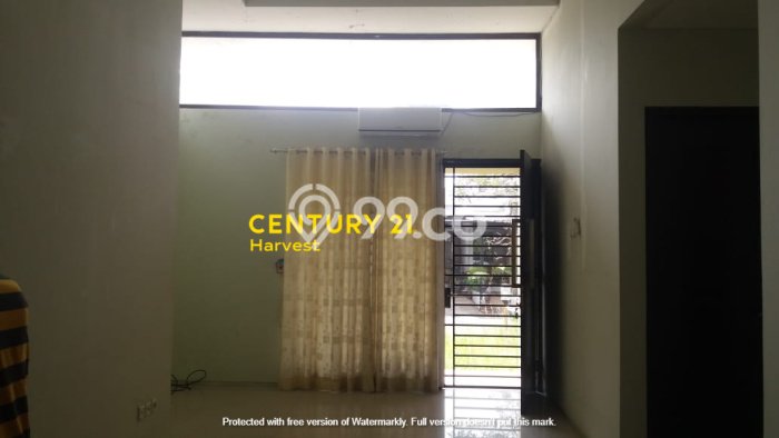 For Sale Rumah 4 Kamar Lokasi Ideal Bagus dan Strategis di Cikarang Selatan For Sale Rumah 4 Kamar Lokasi Ideal Bagus dan Strategis di Cikarang Selatan