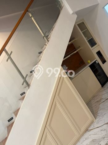 Disewakan Segera Rumah Kondisi Baik di Kawasan Lippo Cikarang, Cikarang Disewakan Segera Rumah Kondisi Baik di Kawasan Lippo Cikarang, Cikarang