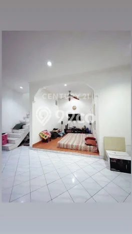 Rumah Luas Asri 3 KT Siap Pakai di Delta Mas Bekasi Rumah Luas Asri 3 KT Siap Pakai di Delta Mas Bekasi