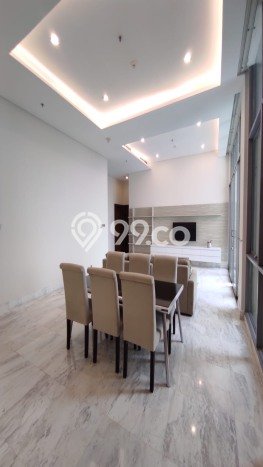 Apartemen Strategis 207m2 di Senayan Jakarta Pusat 3 KT Apartemen Strategis 207m2 di Senayan Jakarta Pusat 3 KT
