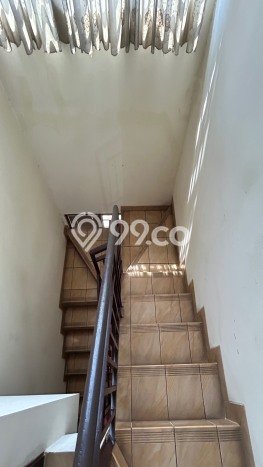 Rumah Elit LB 150m2 Siap Pakai Desain Elegan di Duri Kepa, Jakarta Barat Rumah Elit LB 150m2 Siap Pakai Desain Elegan di Duri Kepa, Jakarta Barat