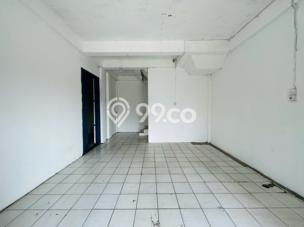 FOR RENT! Ruko di Asemka Cocok untuk Bisnis 214m2 FOR RENT! Ruko di Asemka Cocok untuk Bisnis 214m2