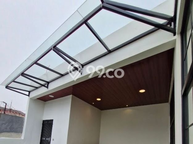Rumah Mewah LB 700m2 Siap Pakai Desain Elegan di Tomang, Jakarta Barat Rumah Mewah LB 700m2 Siap Pakai Desain Elegan di Tomang, Jakarta Barat