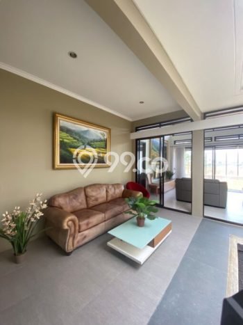Hunian Elit LB 268m2 Siap Huni Desain Elegan di Kota Baru Parahyangan, Bandung Hunian Elit LB 268m2 Siap Huni Desain Elegan di Kota Baru Parahyangan, Bandung