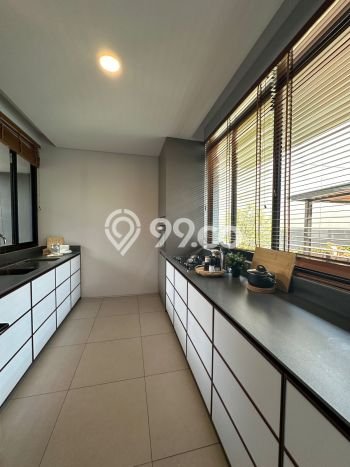 Rumah Luxury Modern Tanpa Renovasi di Kota Baru Parahyangan Bandung Rumah Luxury Modern Tanpa Renovasi di Kota Baru Parahyangan Bandung