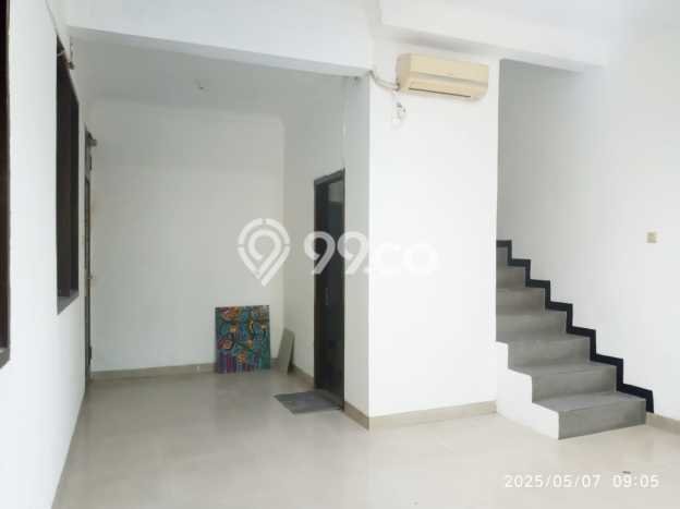 Disewakan Ruko di Kawasan Ramai Pondok Pinang Luas 250m2 Disewakan Ruko di Kawasan Ramai Pondok Pinang Luas 250m2