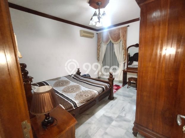 Rumah Elit Modern Tanpa Renovasi di Pejaten Jakarta Selatan Rumah Elit Modern Tanpa Renovasi di Pejaten Jakarta Selatan