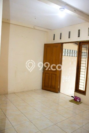 For Sale Hunian Rumah Nyaman 3 KT di Bintaro, Tangerang Selatan For Sale Hunian Rumah Nyaman 3 KT di Bintaro, Tangerang Selatan