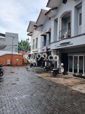 Disewakan Ruko di Pusat Kota Tangerang Selatan Ramai Strategis Disewakan Ruko di Pusat Kota Tangerang Selatan Ramai Strategis