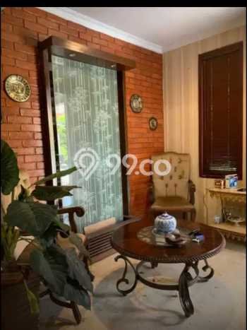 Rumah Mewah LB 180m2 Siap Huni Desain Elegan di Bintaro, Tangerang Selatan Rumah Mewah LB 180m2 Siap Huni Desain Elegan di Bintaro, Tangerang Selatan