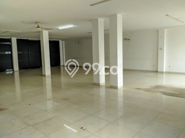 Unit Kantor Dijual di Jakarta Selatan LT 500m2 & LB 600m2 Unit Kantor Dijual di Jakarta Selatan LT 500m2 & LB 600m2