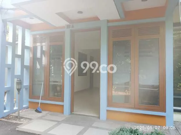 Disewakan Ruko di Kawasan Ramai Pondok Pinang Luas 250m2 Disewakan Ruko di Kawasan Ramai Pondok Pinang Luas 250m2