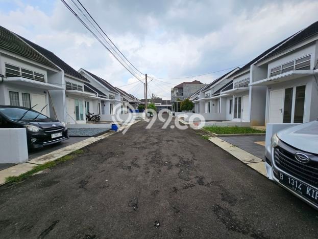 Rumah Minimalis 2 KT di Grand Wisata Bekasi Unfurnished Rumah Minimalis 2 KT di Grand Wisata Bekasi Unfurnished