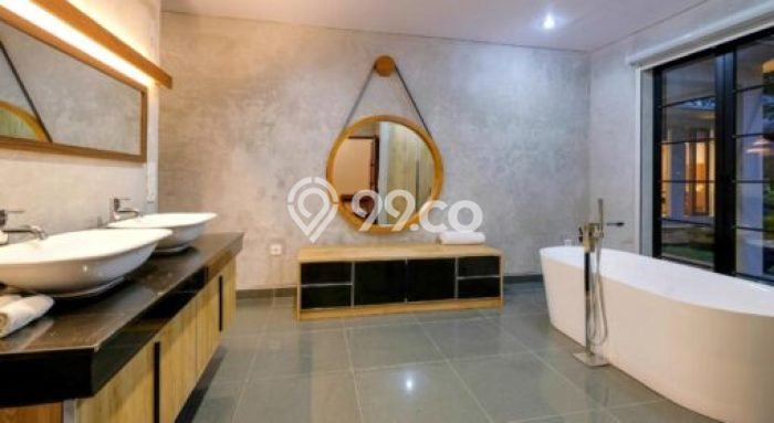 For Sale! Luxury House LT 570m2 Desain Modern di canggu For Sale! Luxury House LT 570m2 Desain Modern di canggu