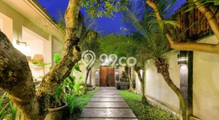For Sale! Luxury House LT 570m2 Desain Modern di canggu For Sale! Luxury House LT 570m2 Desain Modern di canggu
