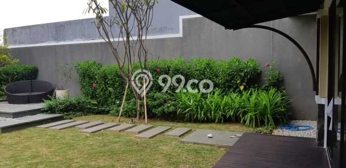 Rumah Luxury Modern Tanpa Renovasi di Kota Baru Parahyangan Bandung Rumah Luxury Modern Tanpa Renovasi di Kota Baru Parahyangan Bandung
