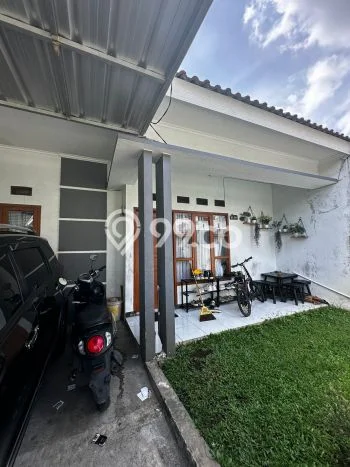 Jual Rumah Eksklusif 2 KT di Cibaduyut, Bandung Jual Rumah Eksklusif 2 KT di Cibaduyut, Bandung