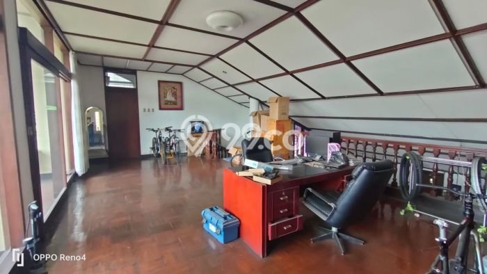 Rumah Elit Modern Tanpa Renovasi di Dadali Bandung Rumah Elit Modern Tanpa Renovasi di Dadali Bandung