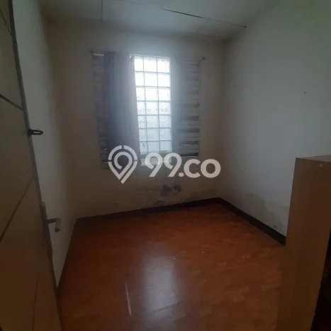 LOKASI STRATEGIS! Rumah kawasan , Akses ke Stasiun, 5 KM, Luas 68m2m² Bangunan 120m2m² LOKASI STRATEGIS! Rumah kawasan , Akses ke Stasiun, 5 KM, Luas 68m2m² Bangunan 120m2m²