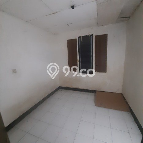 LOKASI STRATEGIS! Rumah kawasan , Akses ke Stasiun, 5 KM, Luas 68m2m² Bangunan 120m2m² LOKASI STRATEGIS! Rumah kawasan , Akses ke Stasiun, 5 KM, Luas 68m2m² Bangunan 120m2m²