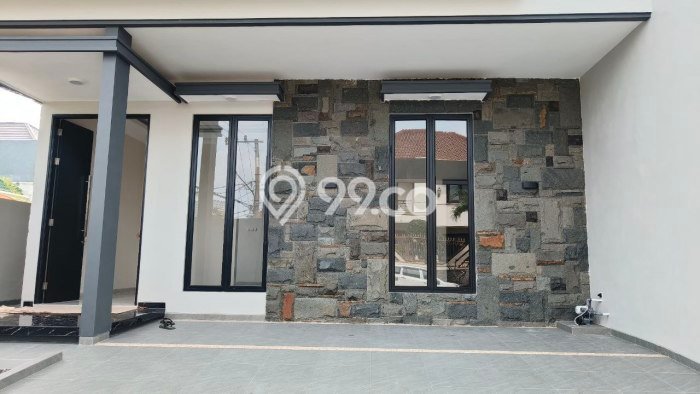 Dijual Rumah Mewah Elegan Dengan View Eksklusif di Sutorejo, Surabaya Dijual Rumah Mewah Elegan Dengan View Eksklusif di Sutorejo, Surabaya