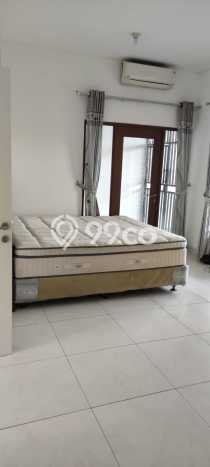HARGA SPESIAL! Rumah kawasan Cakung, Akses ke Pusat Kota, 4 KM, LT 148m² Bangunan 180m² HARGA SPESIAL! Rumah kawasan Cakung, Akses ke Pusat Kota, 4 KM, LT 148m² Bangunan 180m²