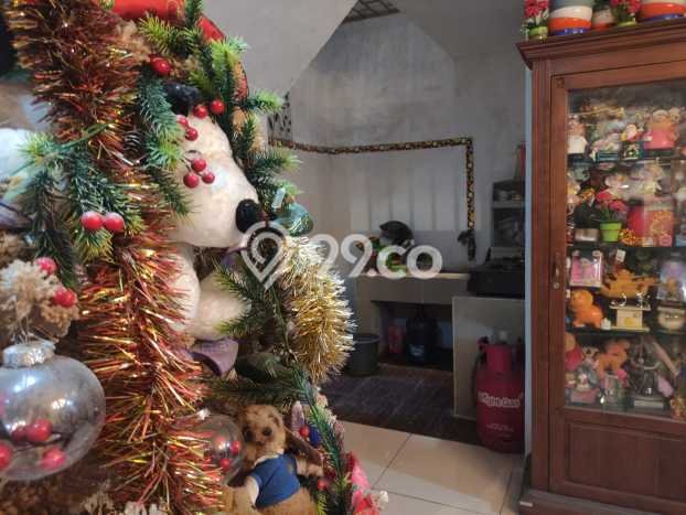 Rumah di Tebet, Lingkungan Asri, 5 KT Rumah di Tebet, Lingkungan Asri, 5 KT