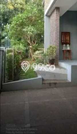 Rumah Elit Modern Tanpa Renovasi di Bambu Apus Jakarta Timur Rumah Elit Modern Tanpa Renovasi di Bambu Apus Jakarta Timur