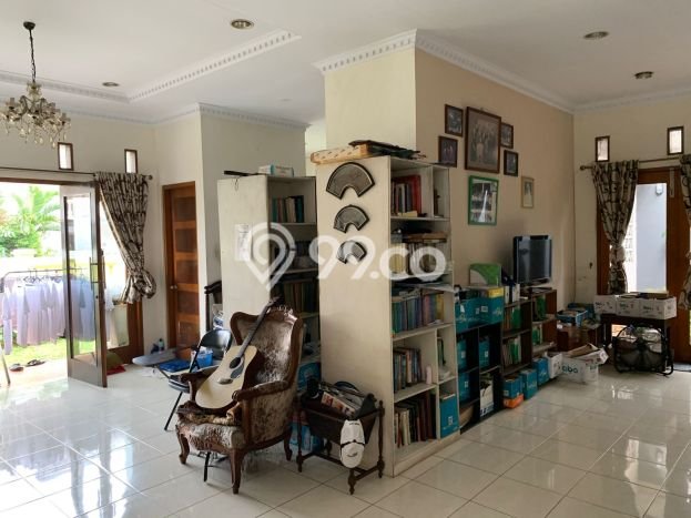 Dijual Rumah Luas Megah Dengan View Eksklusif di Ragunan, Jakarta Selatan Dijual Rumah Luas Megah Dengan View Eksklusif di Ragunan, Jakarta Selatan