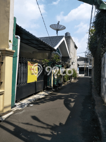Hunian Nyaman Asri 5 KT Siap Huni di Rawamangun Jakarta Timur Hunian Nyaman Asri 5 KT Siap Huni di Rawamangun Jakarta Timur