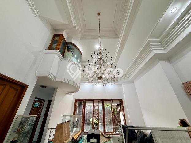 Ready to Use! Premium House LT 308m2 Desain Modern di Sunrise Garden Ready to Use! Premium House LT 308m2 Desain Modern di Sunrise Garden