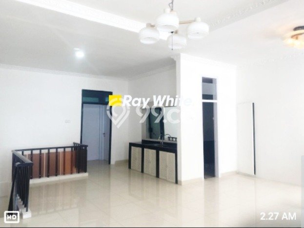 Rumah Elit Modern Tanpa Renovasi di Green Ville Jakarta Barat Rumah Elit Modern Tanpa Renovasi di Green Ville Jakarta Barat