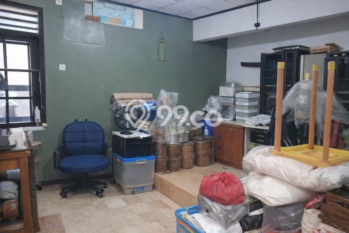 Rumah Minimalis 4 KT di Puri Indah Jakarta Barat Rumah Minimalis 4 KT di Puri Indah Jakarta Barat