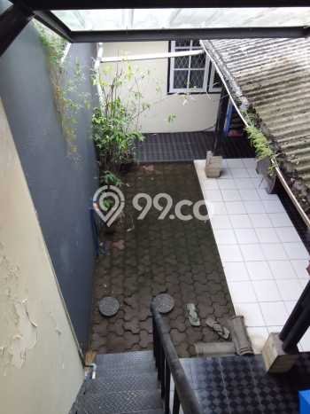 Rumah Elit Modern Siap Huni di Bintaro Tangerang Selatan Rumah Elit Modern Siap Huni di Bintaro Tangerang Selatan