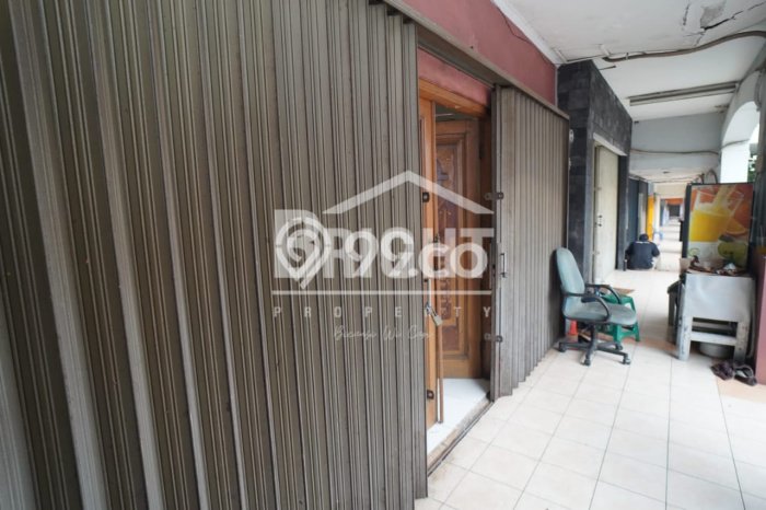 Ruko Kawasan Bintaro, Luas 180m², Posisi Mainroad Ruko Kawasan Bintaro, Luas 180m², Posisi Mainroad