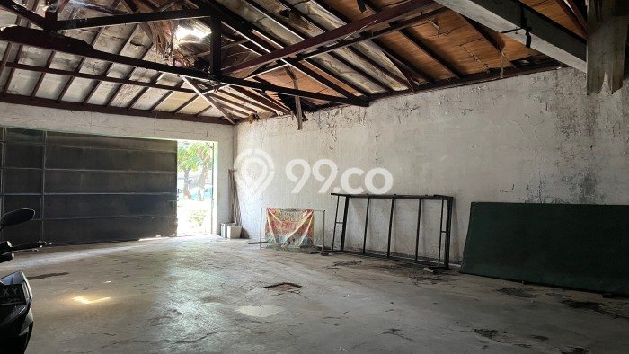 Rumah Mewah LB 500m2 Siap Pakai Desain Elegan di Cijantung, Jakarta Timur Rumah Mewah LB 500m2 Siap Pakai Desain Elegan di Cijantung, Jakarta Timur