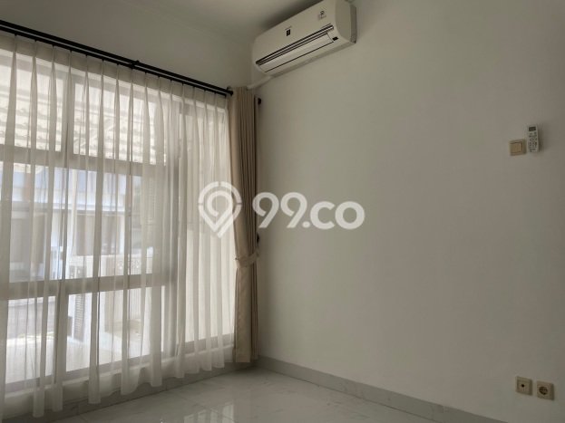 PROPERTI UNGGULAN! Rumah area Sektor 9-Bintaro, 3 KT, Lingkungan Elite, LT 90m² Bangunan 110m² PROPERTI UNGGULAN! Rumah area Sektor 9-Bintaro, 3 KT, Lingkungan Elite, LT 90m² Bangunan 110m²