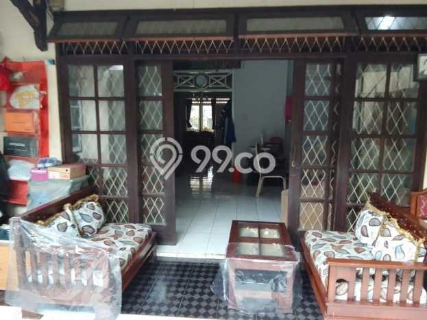 Rumah Elit Modern Siap Huni di Bintaro Tangerang Selatan Rumah Elit Modern Siap Huni di Bintaro Tangerang Selatan