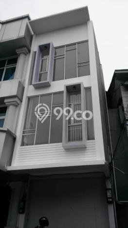 AREA TERBAIK! Ruko di Pasteur, Luas 250m², Area Komersial AREA TERBAIK! Ruko di Pasteur, Luas 250m², Area Komersial