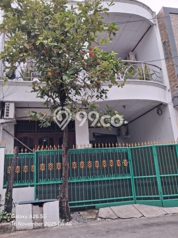 Rumah Modern 4 KT di Bekasi Bekasi Unfurnished Rumah Modern 4 KT di Bekasi Bekasi Unfurnished