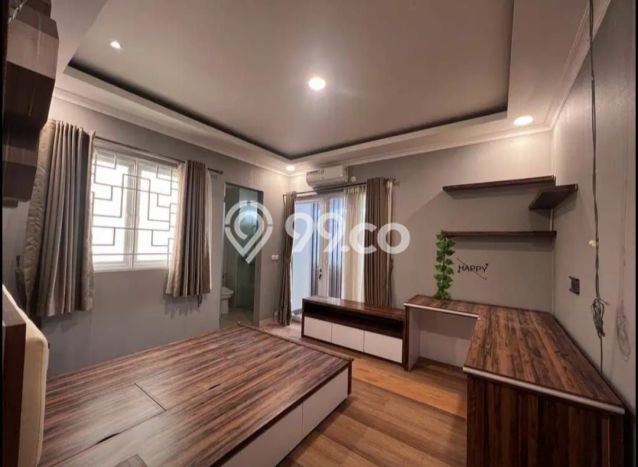 Rumah Mewah LB 400m2 Siap Pakai Desain Elegan di Duta Garden, Jakarta Barat Rumah Mewah LB 400m2 Siap Pakai Desain Elegan di Duta Garden, Jakarta Barat