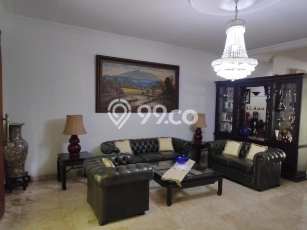 Dijual Rumah Luas Elegan Dengan View Cantik di Puri Indah, Jakarta Barat Dijual Rumah Luas Elegan Dengan View Cantik di Puri Indah, Jakarta Barat