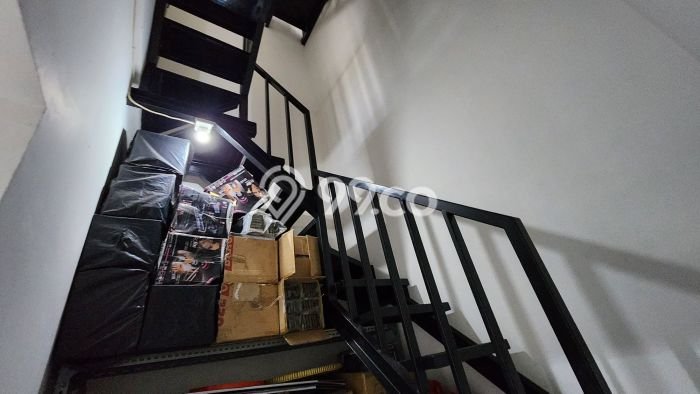 Hunian Mewah LB 230m2 Siap Pakai Desain Elegan di Tamansari, Jakarta Barat Hunian Mewah LB 230m2 Siap Pakai Desain Elegan di Tamansari, Jakarta Barat