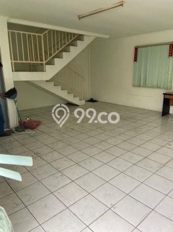 AREA PREMIUM! Gudang di , Luas 360m2m², Lokasi Strategis AREA PREMIUM! Gudang di , Luas 360m2m², Lokasi Strategis
