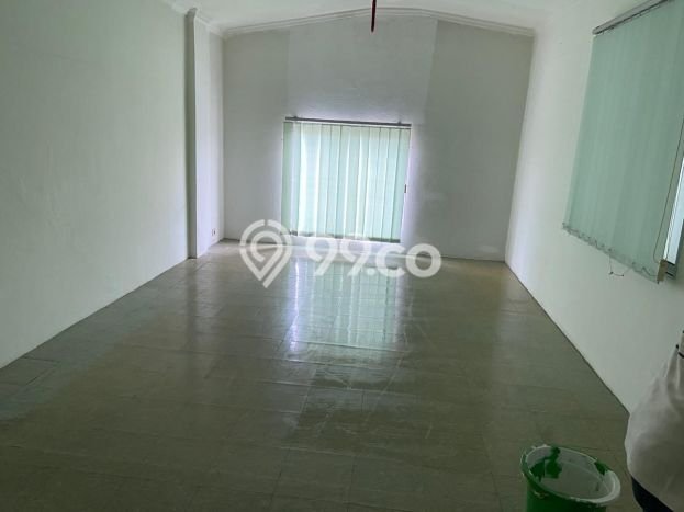 AREA PREMIUM! Gudang di , Luas 360m2m², Lokasi Strategis AREA PREMIUM! Gudang di , Luas 360m2m², Lokasi Strategis
