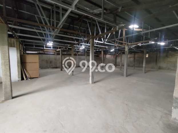 Gudang untuk Disewa di Pusat Tangerang Luas Bangunan 403m2 Gudang untuk Disewa di Pusat Tangerang Luas Bangunan 403m2