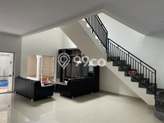 Rumah Mewah Dijual LT 264m2 di Tangerang, Tangerang Rumah Mewah Dijual LT 264m2 di Tangerang, Tangerang