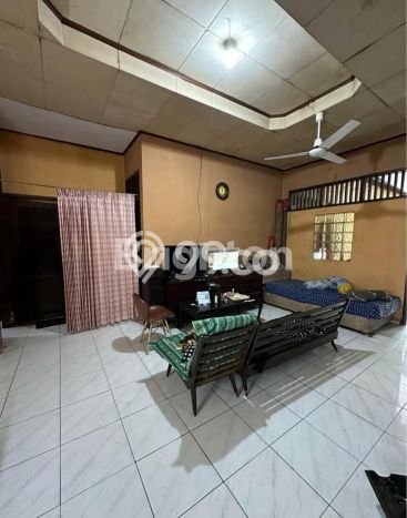 Dijual Rumah Premium dengan Fasilitas Sekitar Komplit di Ciputat, Tangerang Selatan Dijual Rumah Premium dengan Fasilitas Sekitar Komplit di Ciputat, Tangerang Selatan