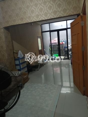 Rumah Modern 4 Kamar LT 132m2 di Taman Royal Rumah Modern 4 Kamar LT 132m2 di Taman Royal